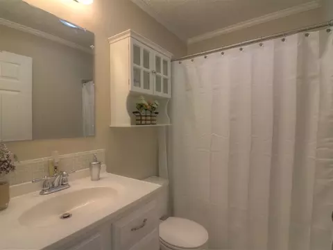 3905 Tyne Dr, Durham, NC 27703 photo 12