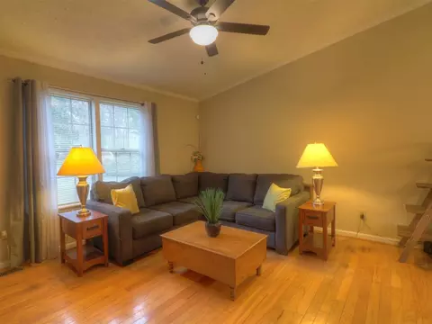 3905 Tyne Dr, Durham, NC 27703 photo 5