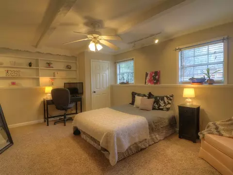 3905 Tyne Dr, Durham, NC 27703 photo 15