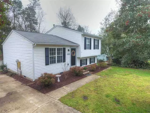 3905 Tyne Dr, Durham, NC 27703 photo 22