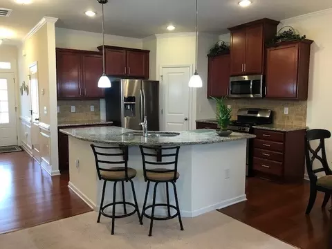 733 Silver Stream Ln, Cary, NC 27519 photo 6
