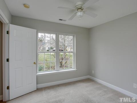 4 Cilantro Ct, Durham, NC 27713 photo 4
