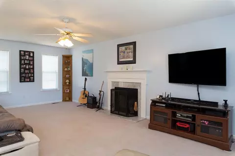 6433 Silver Spring Ct, Willow Spring, NC 27592 photo 9