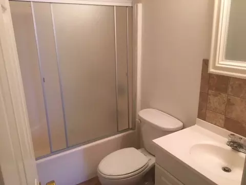 2001 Peppertree St, Durham, NC 27705 photo 6