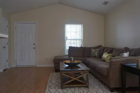 314 Quartz Dr, Durham, NC 27703 photo 3