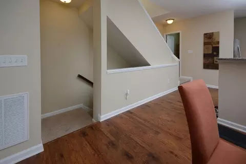 7 Prairie View Ct, Durham, NC 27703 photo 9