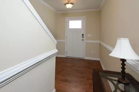 7 Prairie View Ct, Durham, NC 27703 photo 2