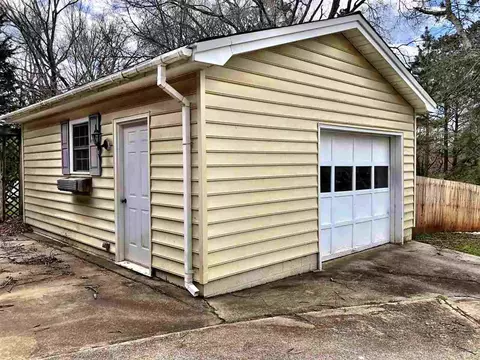 91 Fairview St, Milton, NC 27305 photo 22
