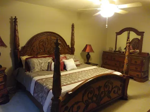 413 Crestview Dr, Durham, NC 27712 photo 9