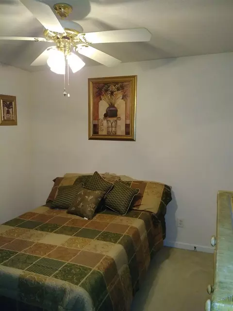 413 Crestview Dr, Durham, NC 27712 photo 10