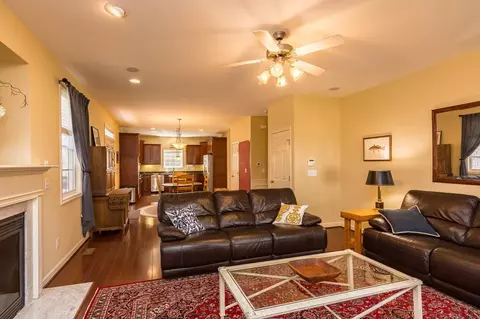 404 Harkness Cir, Durham, NC 27705 photo 6