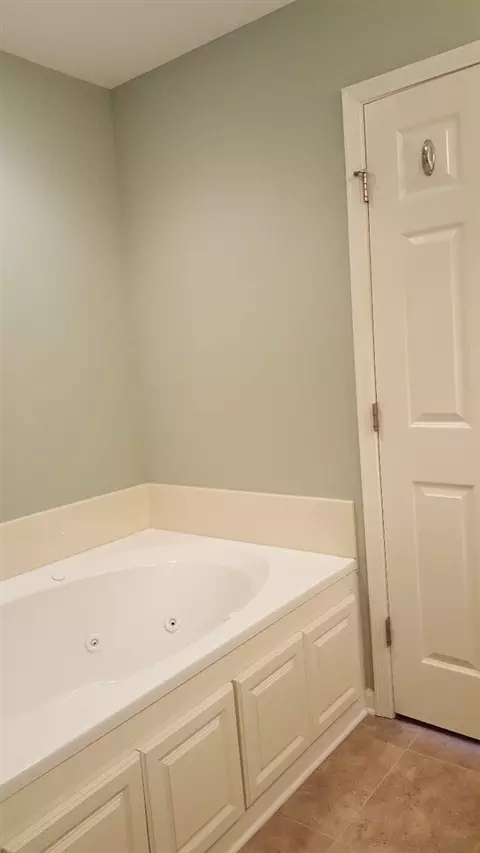 92 Glenfield Dr, Dunn, NC 28334 photo 15