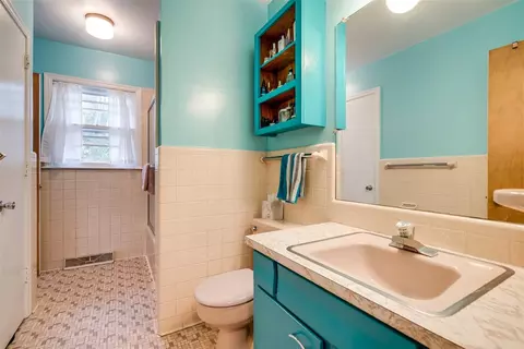 802 E Hudson Ave, Durham, NC 27704 photo 14