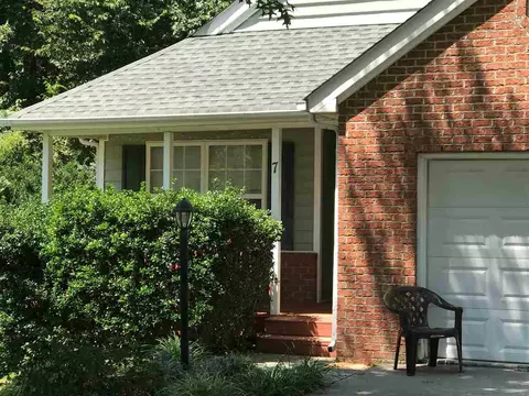 7 Donnelly Ct, Durham, NC 27713 photo 4