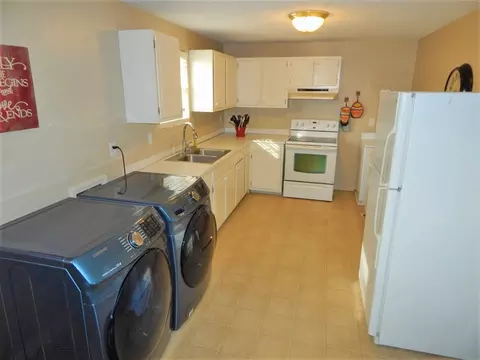 113 Santee Rd, Durham, NC 27704 photo 6