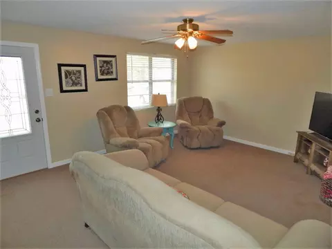 113 Santee Rd, Durham, NC 27704 photo 2