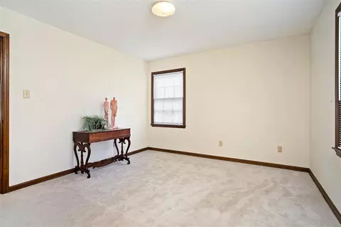 612 E Park St, Cary, NC 27511 photo 9