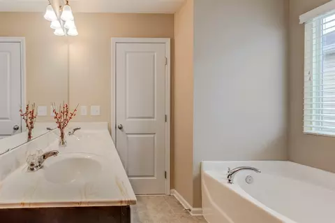 6 White Spruce Ct, Durham, NC 27703 photo 14