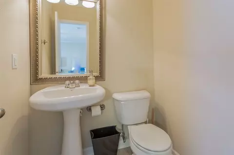 4 Cornstalk Ct, Durham, NC 27703 photo 11
