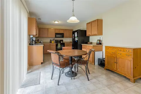 4 Cornstalk Ct, Durham, NC 27703 photo 6