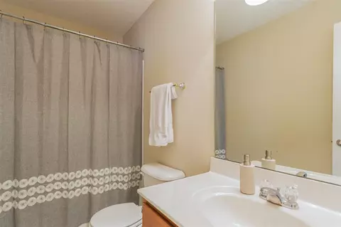 4 Cornstalk Ct, Durham, NC 27703 photo 17