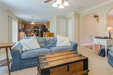4 Cornstalk Ct, Durham, NC 27703 photo 5