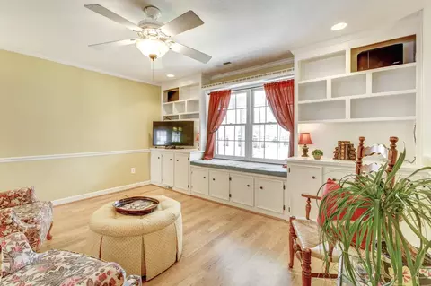 1206 S Walnut Dr, Smithfield, NC 27577 photo 5