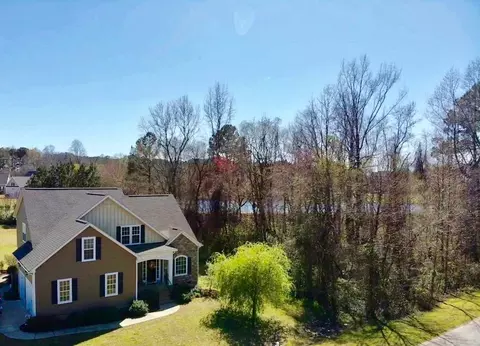 2420 Rolling Tracks Rd, Willow Spring, NC 27592 photo 2