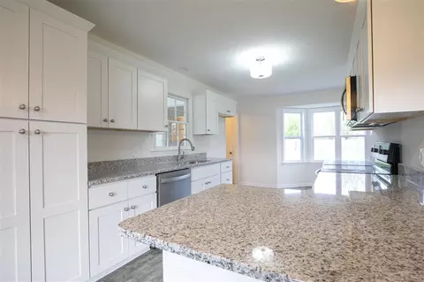 8601 Manns Loop Rd, Apex, NC 27539 photo 6