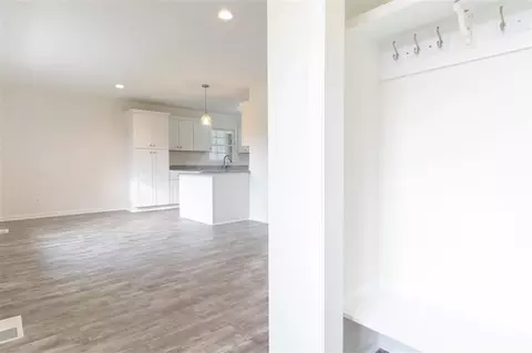 8601 Manns Loop Rd, Apex, NC 27539 photo 4