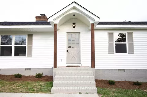 8601 Manns Loop Rd, Apex, NC 27539 photo 1