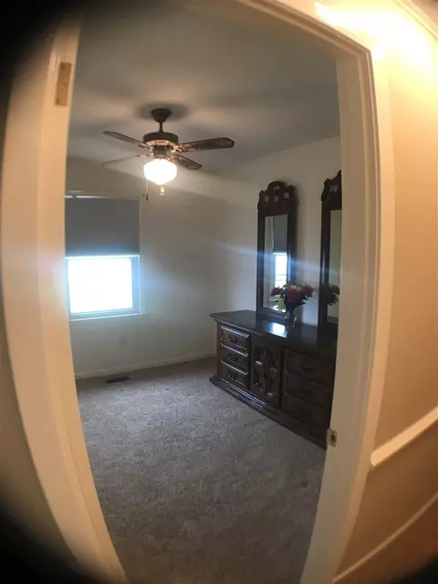505 W B St, Erwin, NC 28339 photo 6