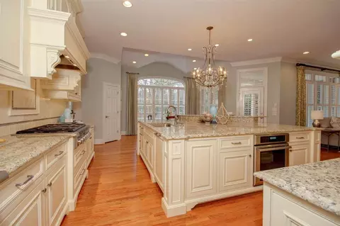 506 Devonhall Ln, Cary, NC 27518 photo 9