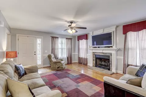 190 Telesto Cir, Garner, NC 27529 photo 3