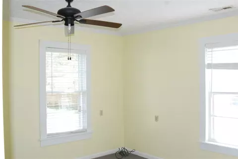 207 E F St, Erwin, NC 28339 photo 4