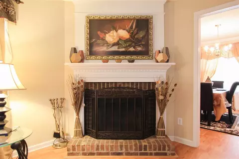 523 Crossview Ln, Durham, NC 27703 photo 6