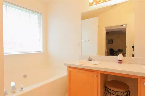 523 Crossview Ln, Durham, NC 27703 photo 23