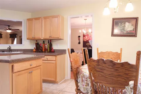 523 Crossview Ln, Durham, NC 27703 photo 10