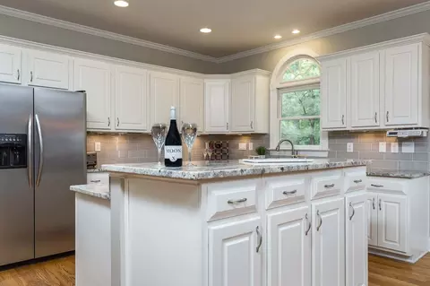 106 Bathgate Ln N, Cary, NC 27513 photo 7
