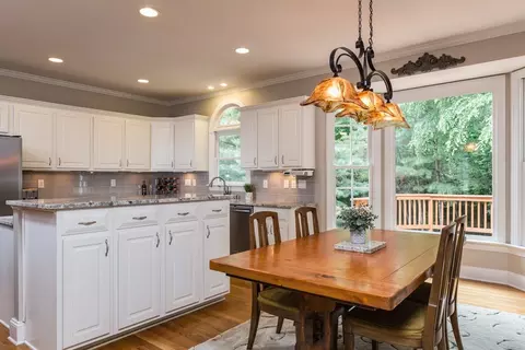 106 Bathgate Ln N, Cary, NC 27513 photo 8