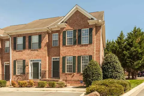 23 Scottish Ln, Durham, NC 27707 photo 1