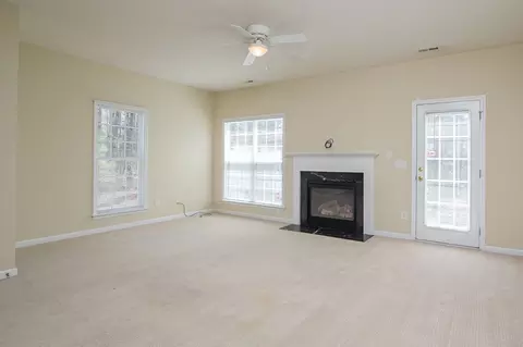 22 Sharpstone Ln, Durham, NC 27703 photo 8