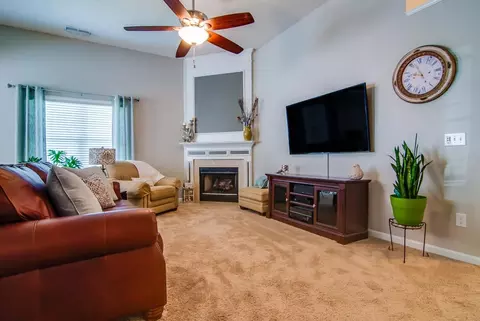 710 Spring Meadow Dr, Durham, NC 27713 photo 2
