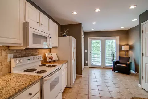710 Spring Meadow Dr, Durham, NC 27713 photo 11