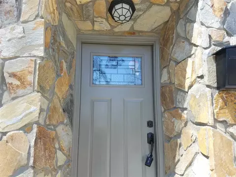 816 S Second St, Smithfield, NC 27577 photo 4