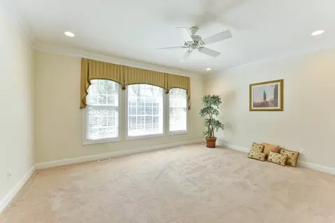 800 Oak Dr, Durham, NC 27705 photo 13