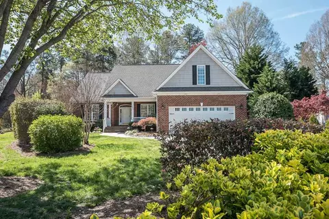 800 Oak Dr, Durham, NC 27705 photo 1
