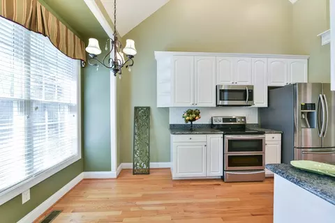 800 Oak Dr, Durham, NC 27705 photo 12