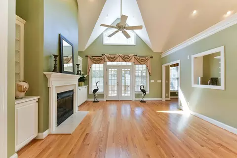 800 Oak Dr, Durham, NC 27705 photo 3