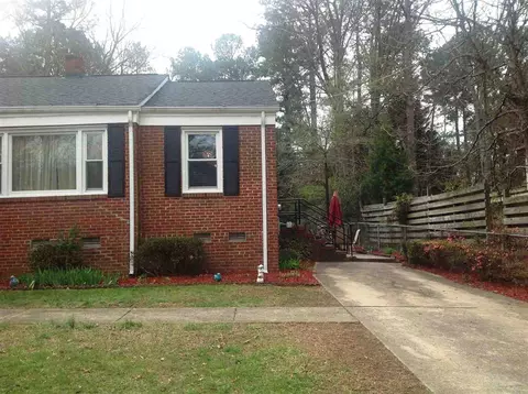 406 E Park St, Cary, NC 27511 photo 5